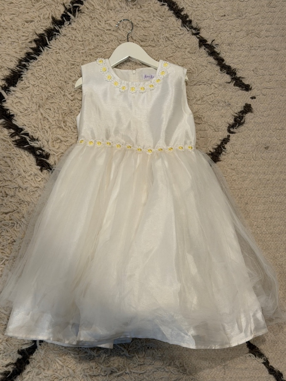 Rachel Riley 7U Girls' White Flower-Trim Tulle Party Dress